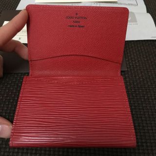 LOUIS VUITTON - ほぼ未使用 ルイヴィトン 名刺入れ エピ 赤 高島屋