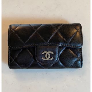 CHANEL - シャネル ラムスキン ブラック レディース キーケースの通販