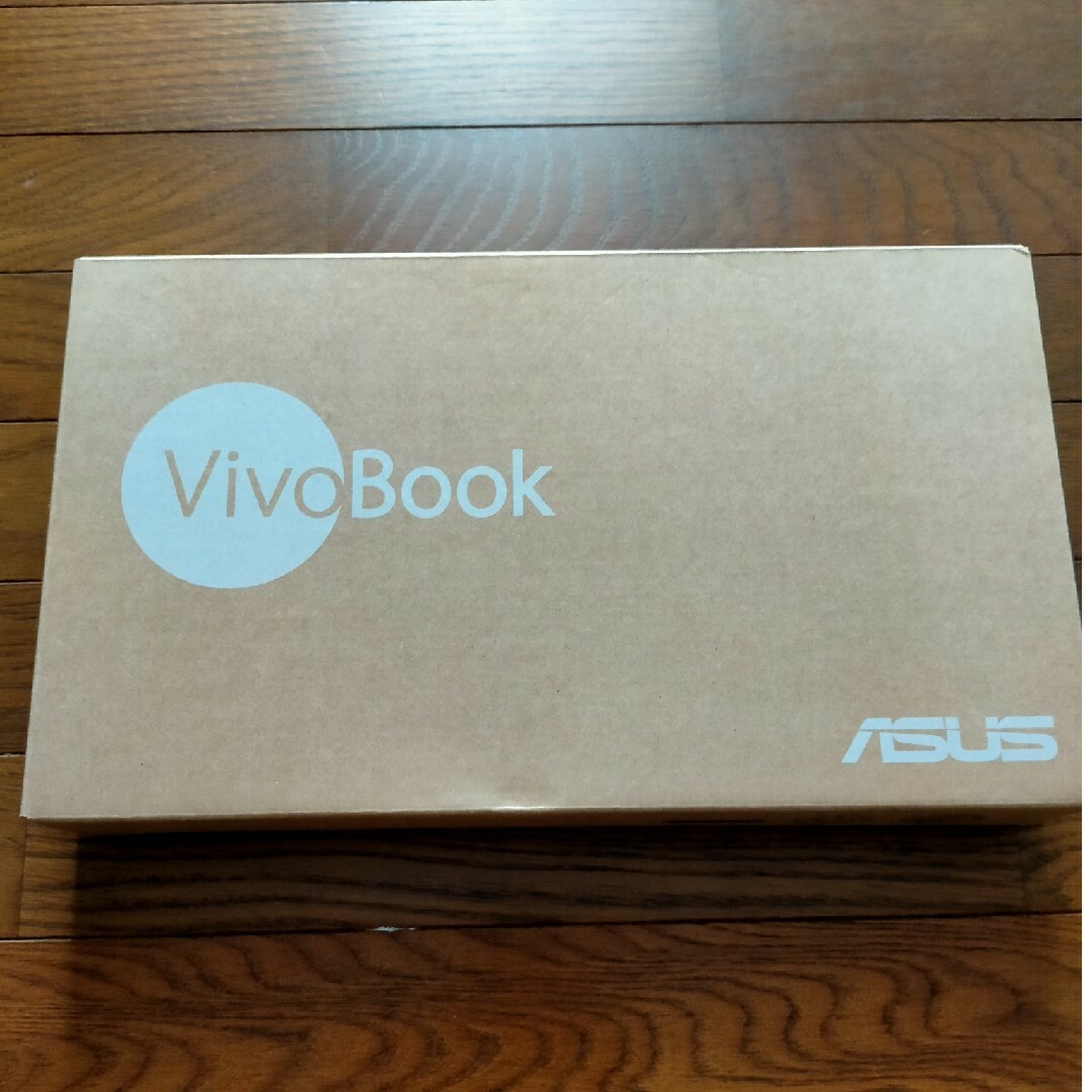 vivobook E203M 新品未使用未開封です。