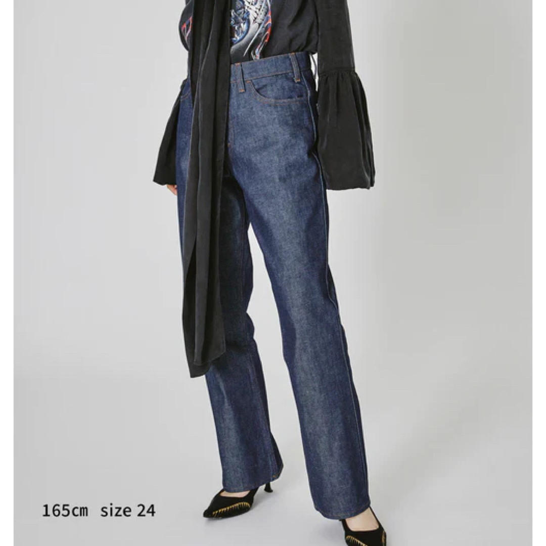 IENA(イエナ)の【M(ムウ) STANDARD DENIM】 ローライズフレア リジットデニム  レディースのパンツ(デニム/ジーンズ)の商品写真