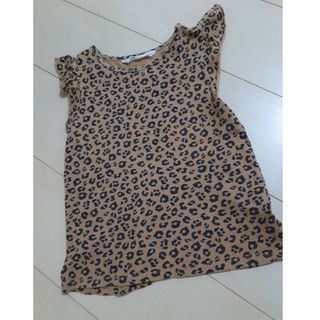 エイチアンドエム(H&M)のヒョウ柄　トップス　H&M　6-8y(Tシャツ/カットソー)