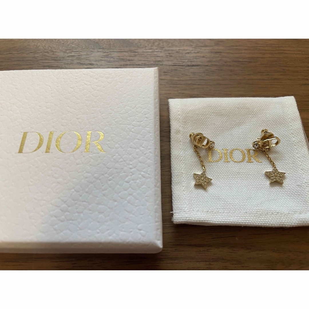 ピアス新品未使用: Dior ディオール　ピアス