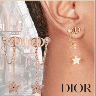 Christian Dior - 値下げ中！【新品未使用】Dior ディオール ピアス 星 