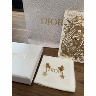 値下げ中！【新品未使用】Dior ディオール　ピアス　星