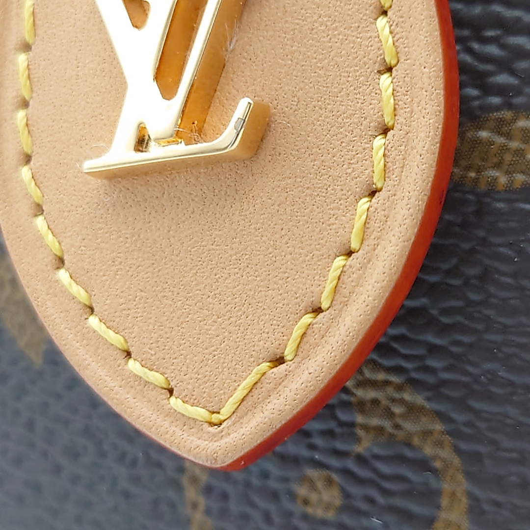 185cm奥行【毎週値下 限界価格に挑戦】 ルイヴィトン Louis Vuitton フォールド ミー ポーチ ショルダー バッグ ショルダー ポーチ モノグラム ブラウン 茶系 レザー M80874 ICタグ  レディース 【 AB ランク】 送料無料 当店通常価格 192800円