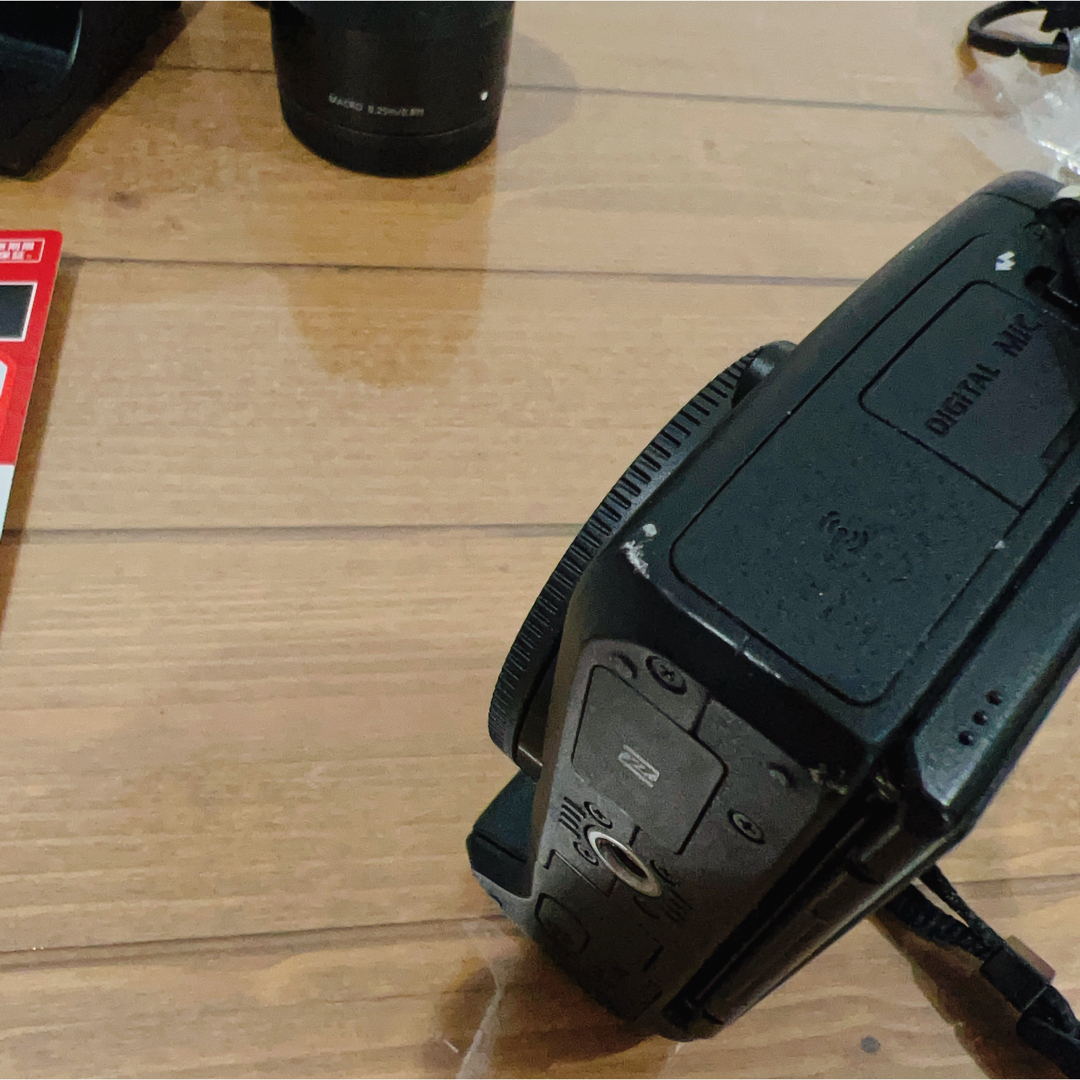 Canon(キヤノン)のCanon ミラーレス カメラ EOS M3 ダブル スマホ/家電/カメラのカメラ(ミラーレス一眼)の商品写真