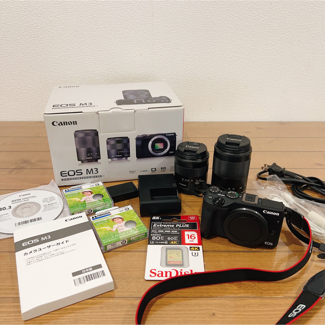 Canon(キヤノン)のCanon ミラーレス カメラ EOS M3 ダブル スマホ/家電/カメラのカメラ(ミラーレス一眼)の商品写真