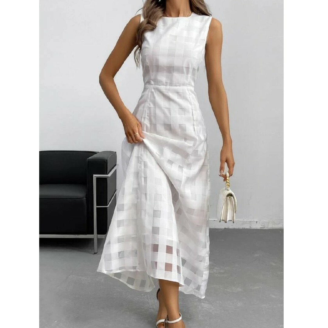スリーブレス ドレス ワンピース 白 ロング 新品未使用 レディース レディースのワンピース(ロングワンピース/マキシワンピース)の商品写真