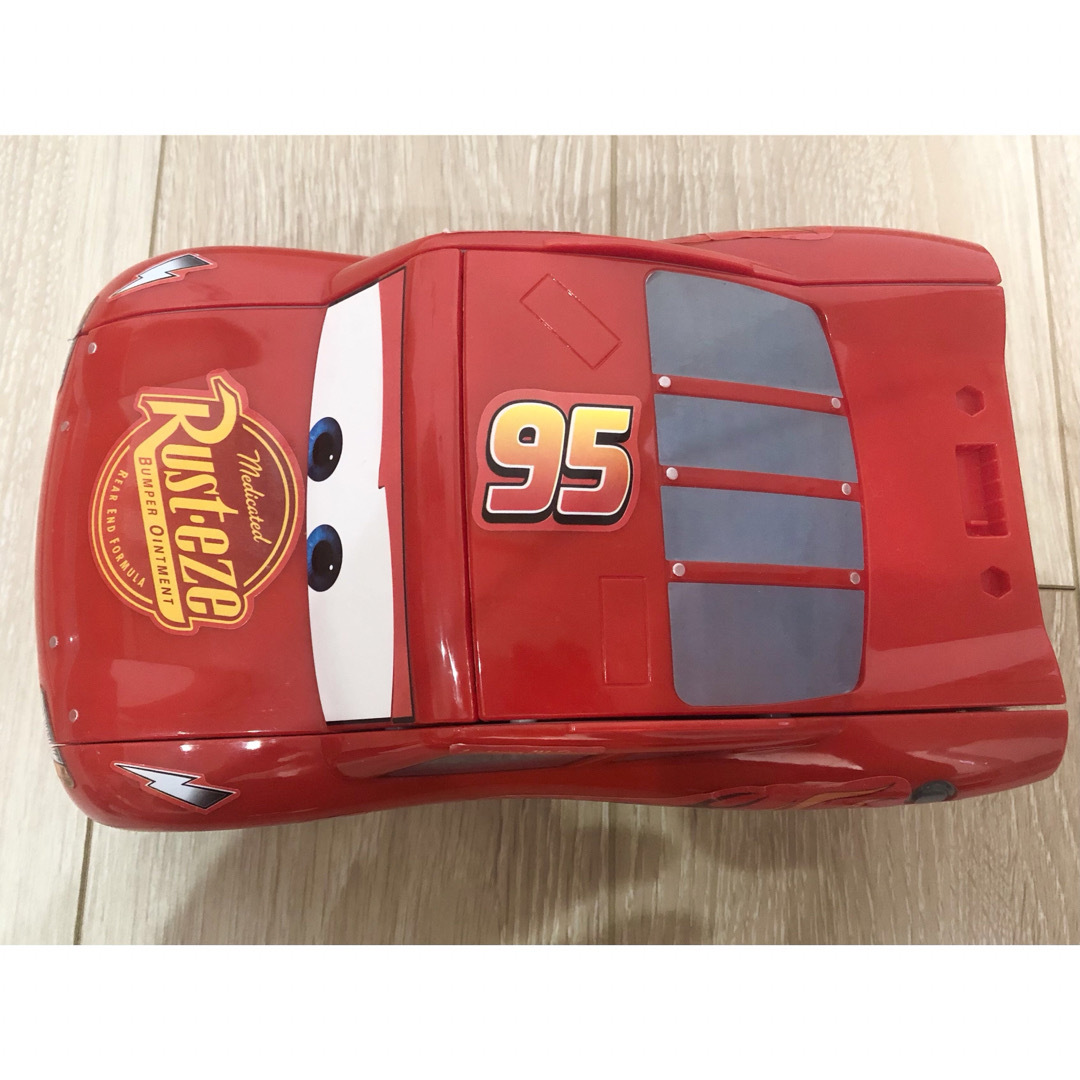 新品未使用タカラトミー カーズ トミカ トルネードシューターに変身！マックィーン