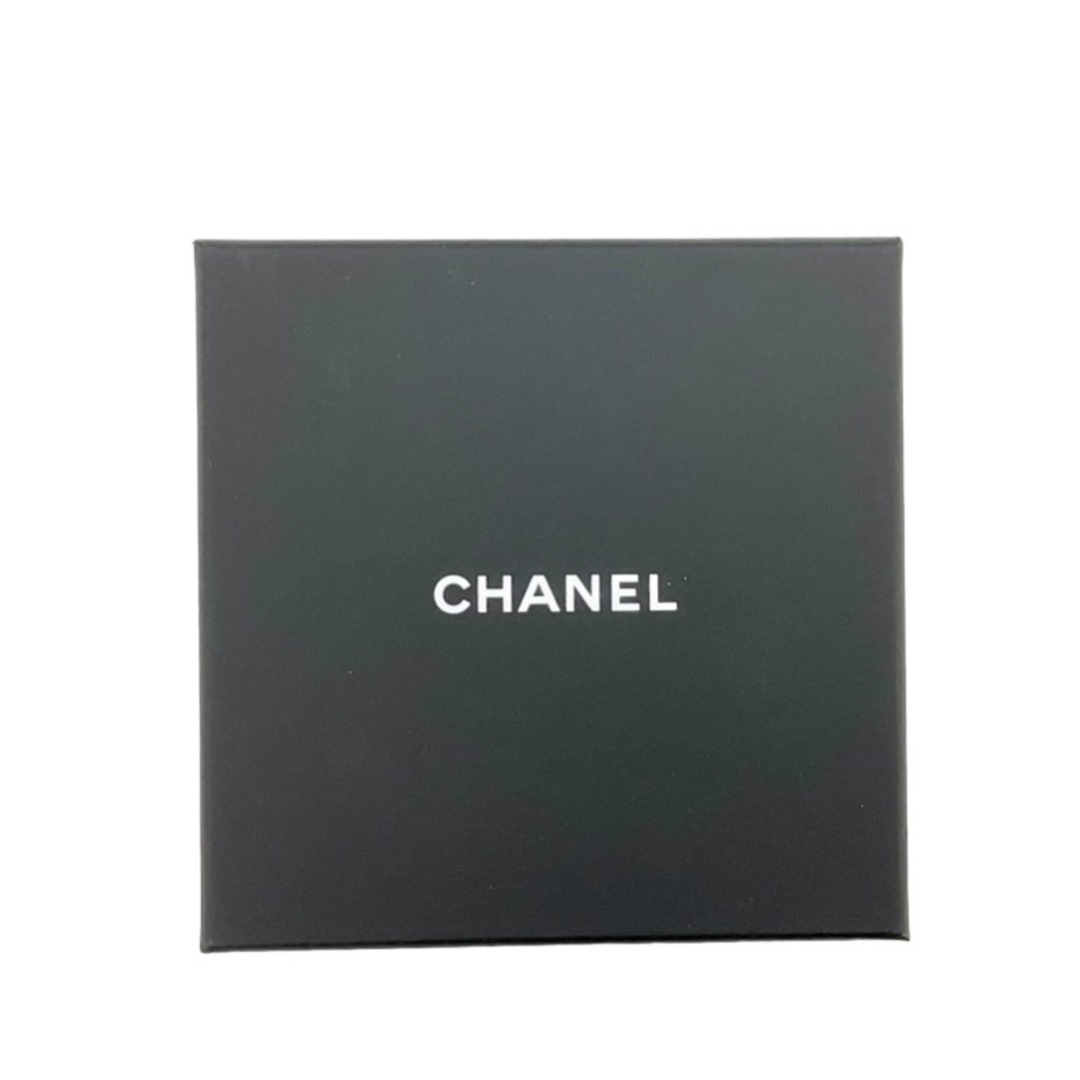 CHANEL(シャネル)のシャネル CHANEL ブローチ ピンブローチ ココマーク ラインストーン ハート ボトル ハサミ 3個セット ゴールド レディースのアクセサリー(ブローチ/コサージュ)の商品写真