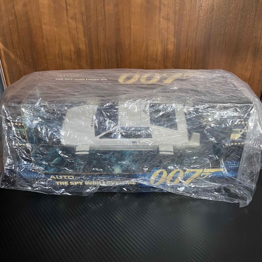 AUTOart - 絶版激レア未展示品オートアート1/18 ロータスエスプリ 007