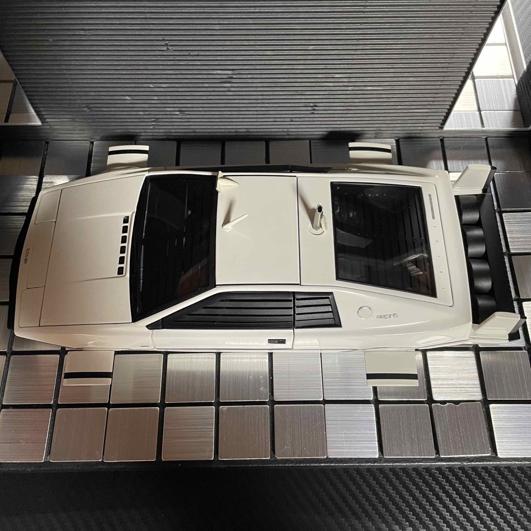 AUTOart - 絶版激レア未展示品オートアート1/18 ロータスエスプリ 007