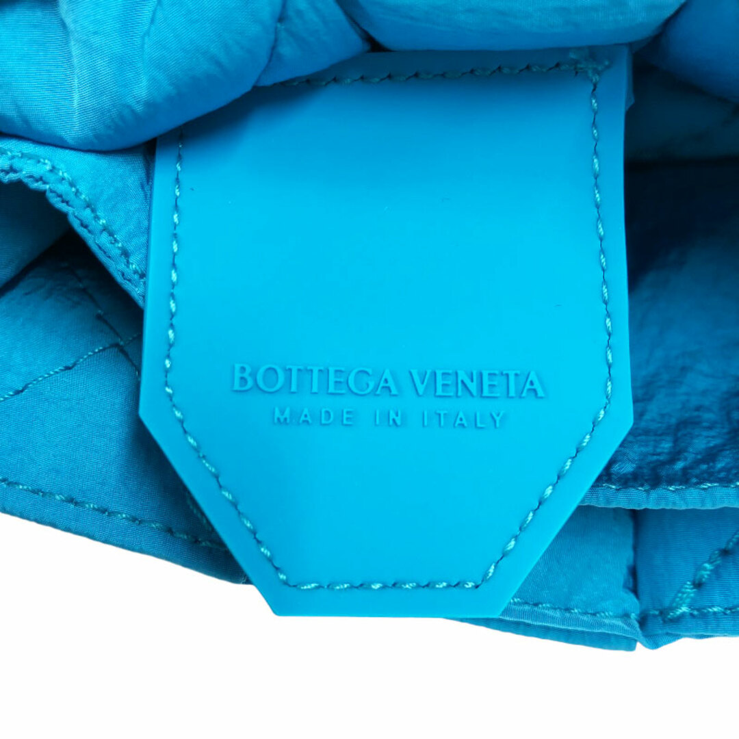 Bottega Veneta(ボッテガヴェネタ)のボッテガ・ヴェネタ BOTTEGA VENETA パデッドテックカセッ【中古】 レディースのバッグ(ボディバッグ/ウエストポーチ)の商品写真