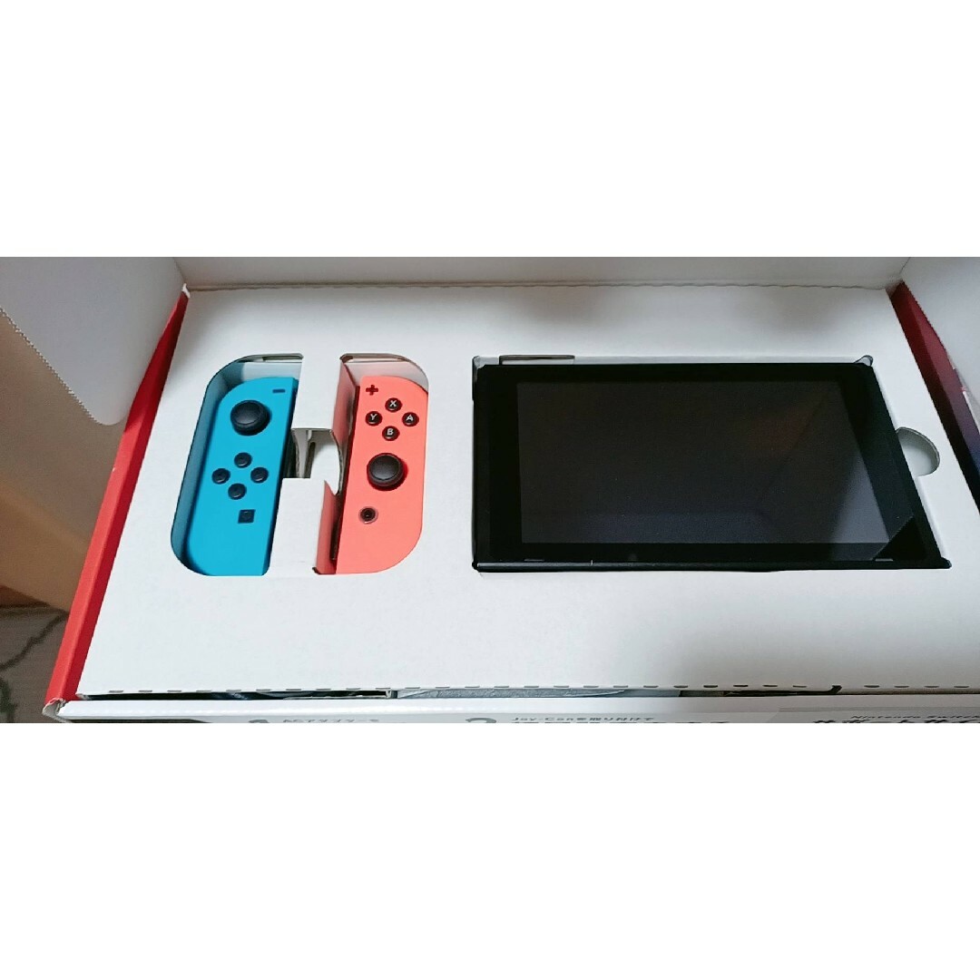 Nintendo Switch☆初期設定済み！付属品全て揃ってます。