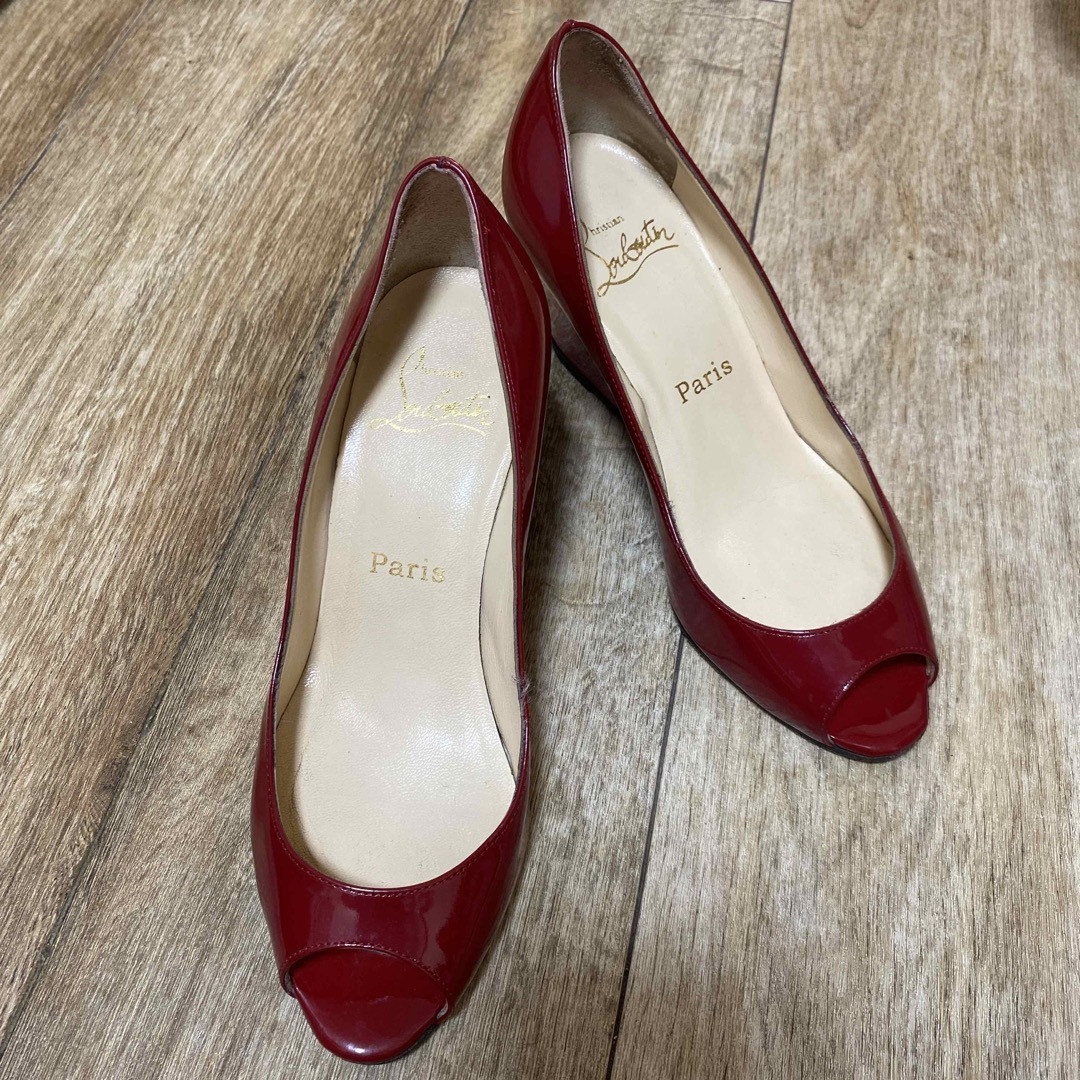 Christian Louboutin - 定価12万円 クリスチャンルブタン エナメル