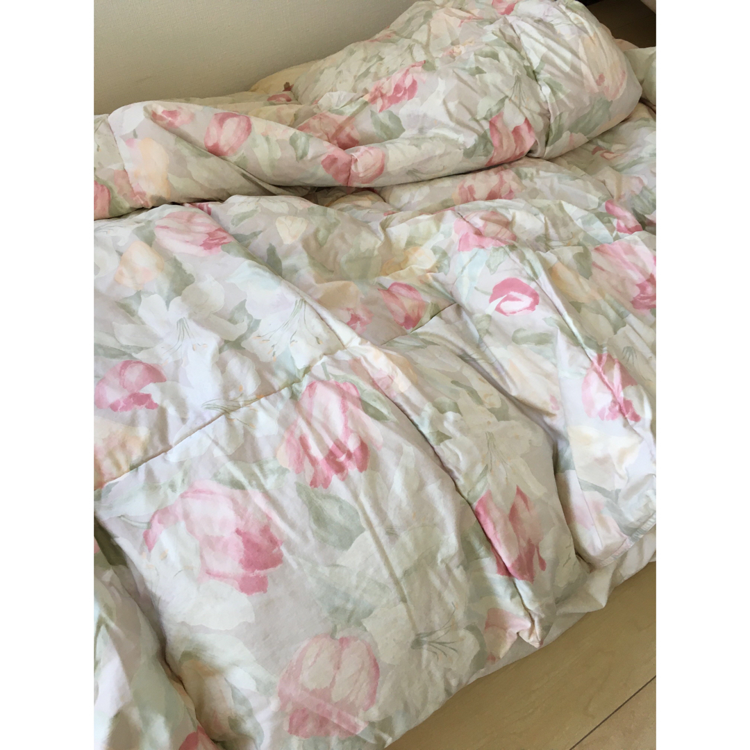 肌掛け羽毛布団 インテリア/住まい/日用品の寝具(布団)の商品写真