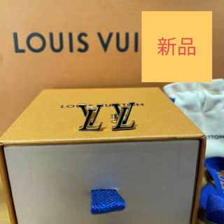 ルイヴィトン(LOUIS VUITTON)の【新品】Lvアイコニック　ピアス　黒　男女兼用　プレゼント　誕生日　記念日(ピアス)