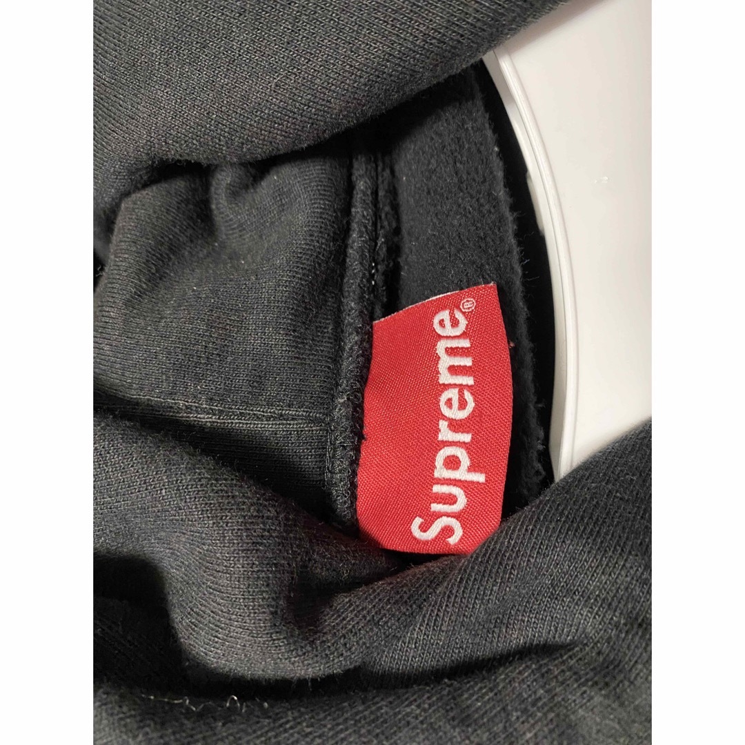 木村拓哉着用モデル　Supreme スタッズ　パーカー　ブラック　L