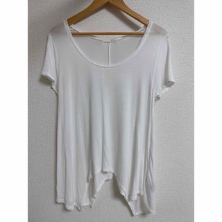 マウジー(moussy)の美品　moussy 白Tシャツ(Tシャツ(半袖/袖なし))