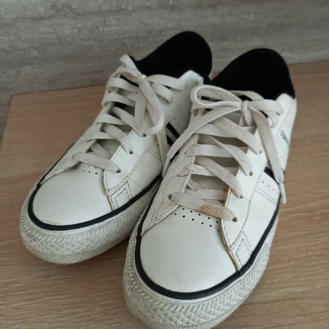 converseレディース スニーカー 24㎝ 通販 コンバースオールスター ハイ レッド即日発送!お値下げ歓迎!キッズ17センチ