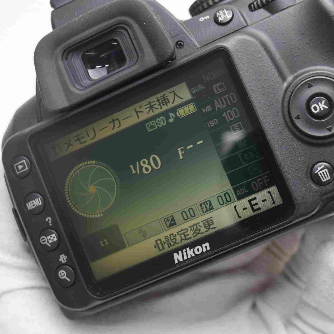 超美品 Nikon D3000 ブラック ボディ 2