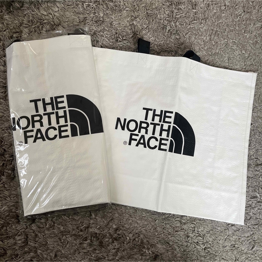 THE NORTH FACE(ザノースフェイス)のノースフェイス　ホワイトレーベル　韓国　エコバッグ　L&M レディースのバッグ(エコバッグ)の商品写真