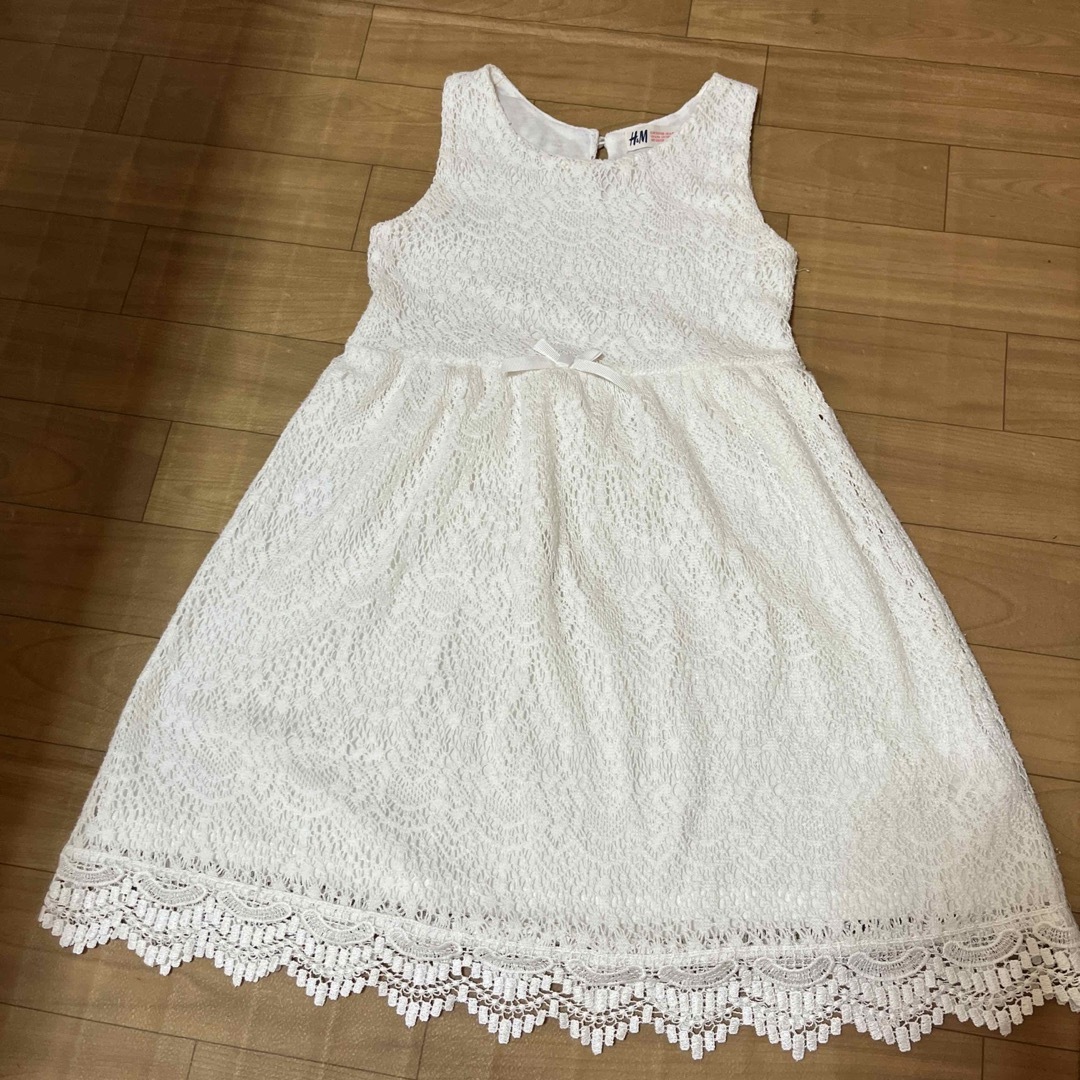 H&M(エイチアンドエム)のワンピース キッズ/ベビー/マタニティのキッズ服女の子用(90cm~)(ワンピース)の商品写真