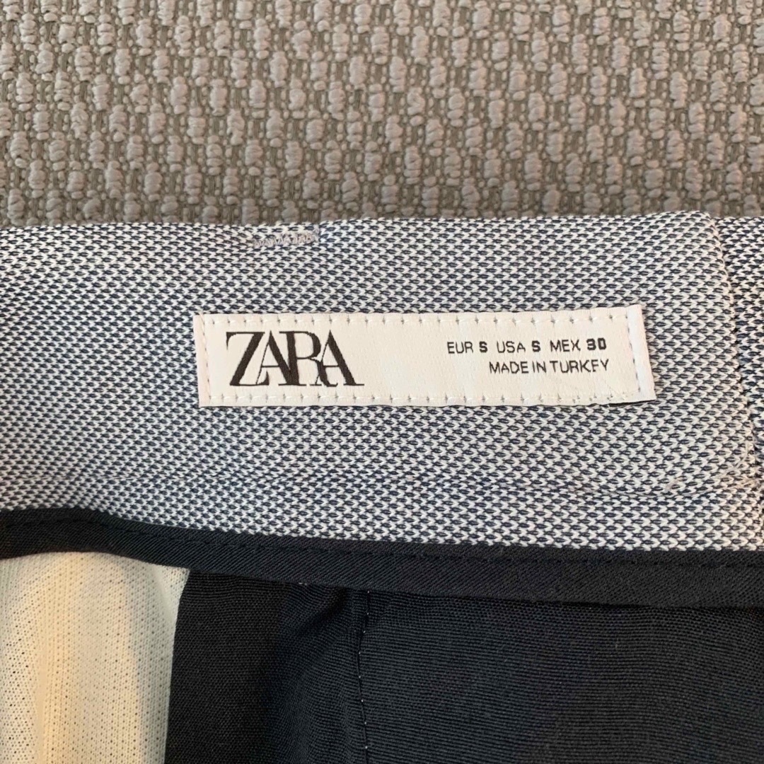 ZARA(ザラ)のZARA ハーフパンツ　バミューダパンツ　ブルーグレー メンズのパンツ(ショートパンツ)の商品写真