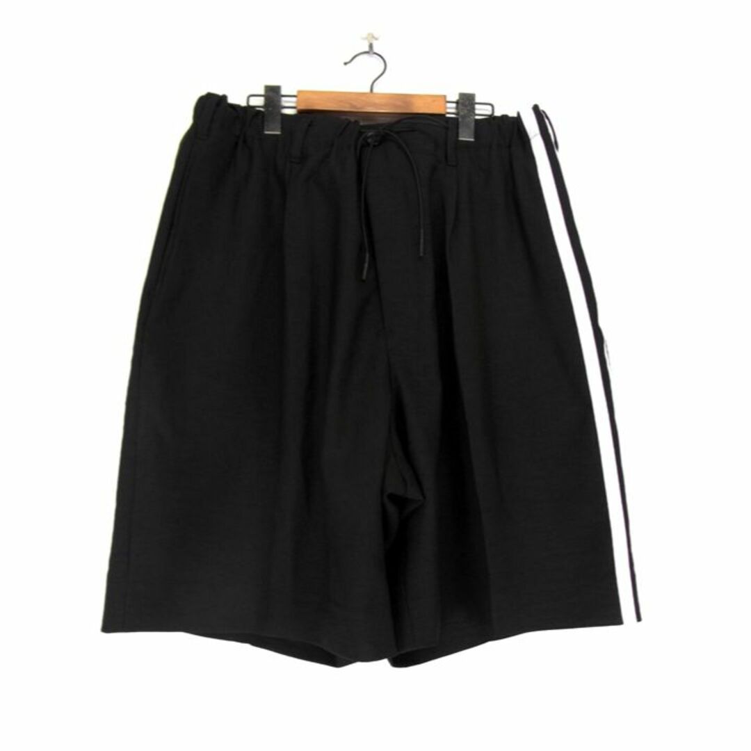 Y-3(ワイスリー)のワイスリーY-3■3STP SHORTS HG6085ショートパンツ メンズのトップス(Tシャツ/カットソー(半袖/袖なし))の商品写真