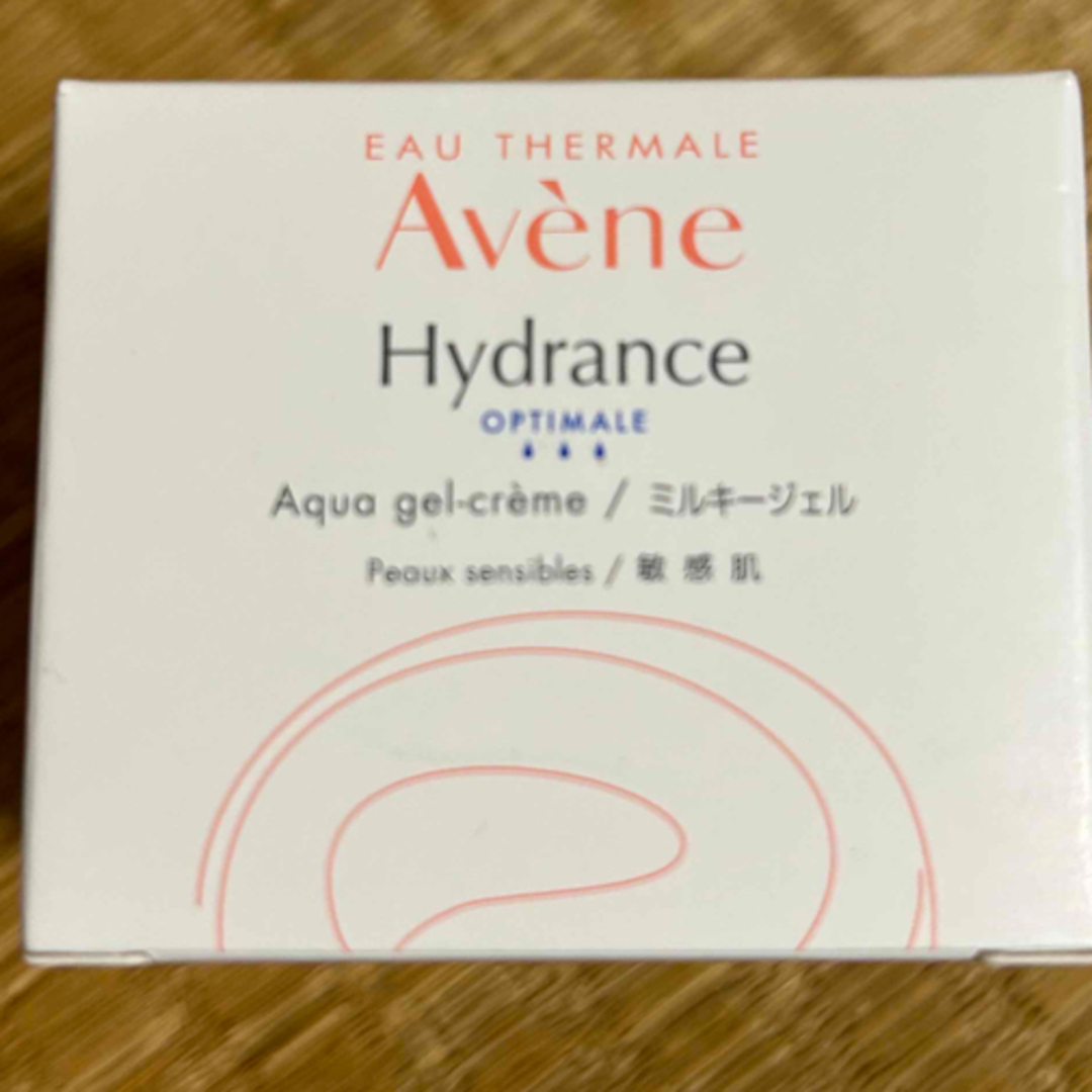 Avene(アベンヌ)の【A様専用】アベンヌ ミルキージェル 敏感肌用 コスメ/美容のスキンケア/基礎化粧品(保湿ジェル)の商品写真