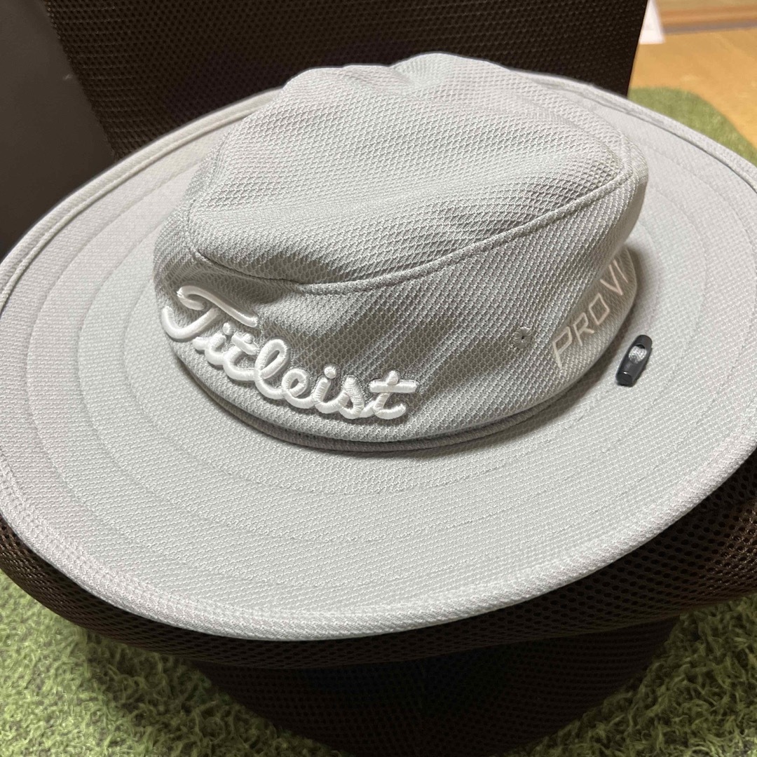 Titleist(タイトリスト)のTITLEIST タイトリスト ツアー オージーハット　グレー×ホワイト スポーツ/アウトドアのゴルフ(ウエア)の商品写真