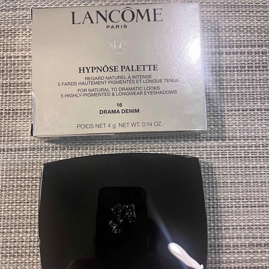 LANCOME(ランコム)のLANCOMEアイシャドウ/ランコム　イプノパレット16ドラマデニム/未使用品 コスメ/美容のベースメイク/化粧品(アイシャドウ)の商品写真