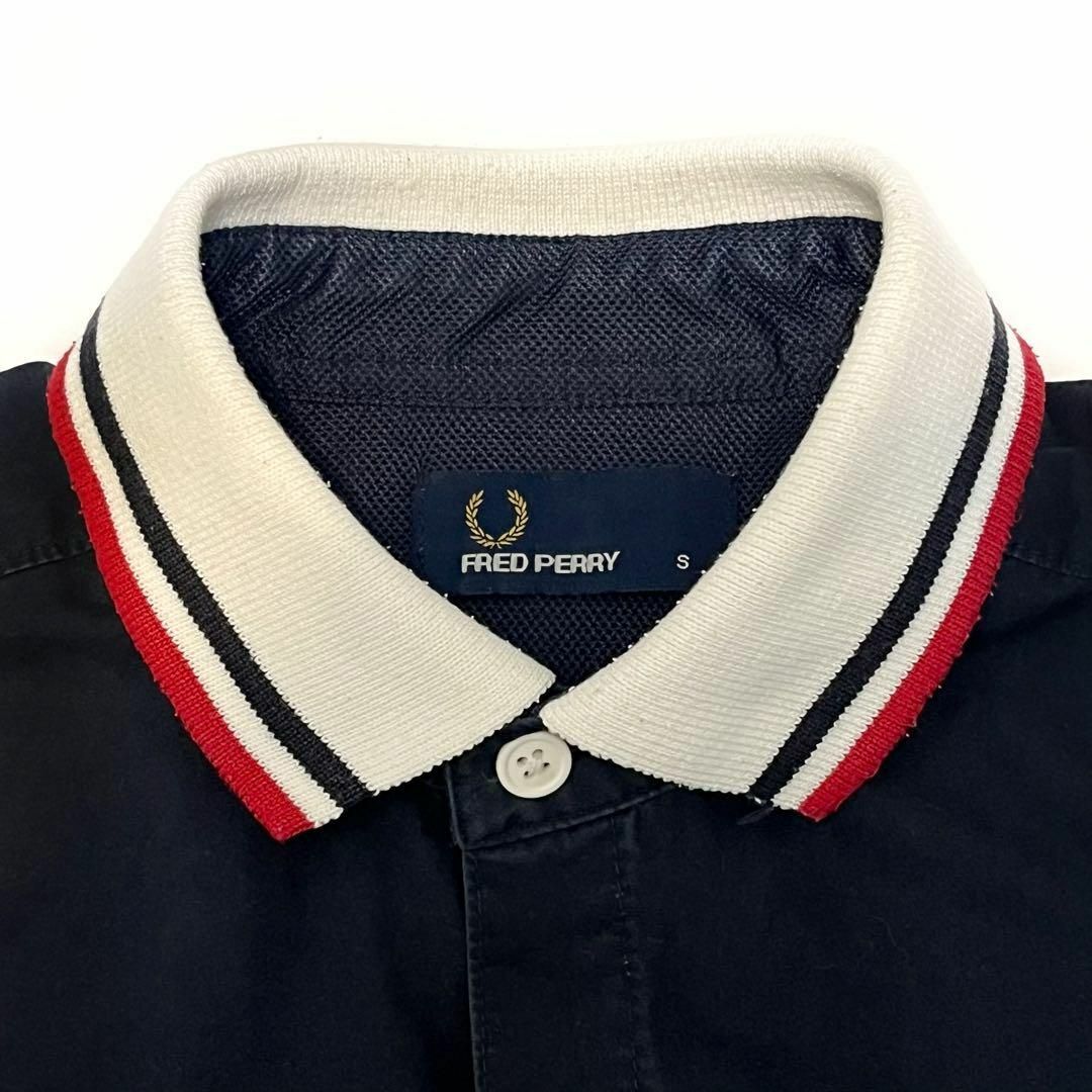 FRED PERRY(フレッドペリー)のFRED PERRY フレッドペリー★半袖シャツ 襟袖口リブ切替 ネイビー 紺 メンズのトップス(シャツ)の商品写真