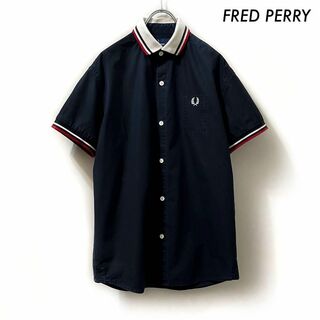 フレッドペリー(FRED PERRY)のFRED PERRY フレッドペリー★半袖シャツ 襟袖口リブ切替 ネイビー 紺(シャツ)