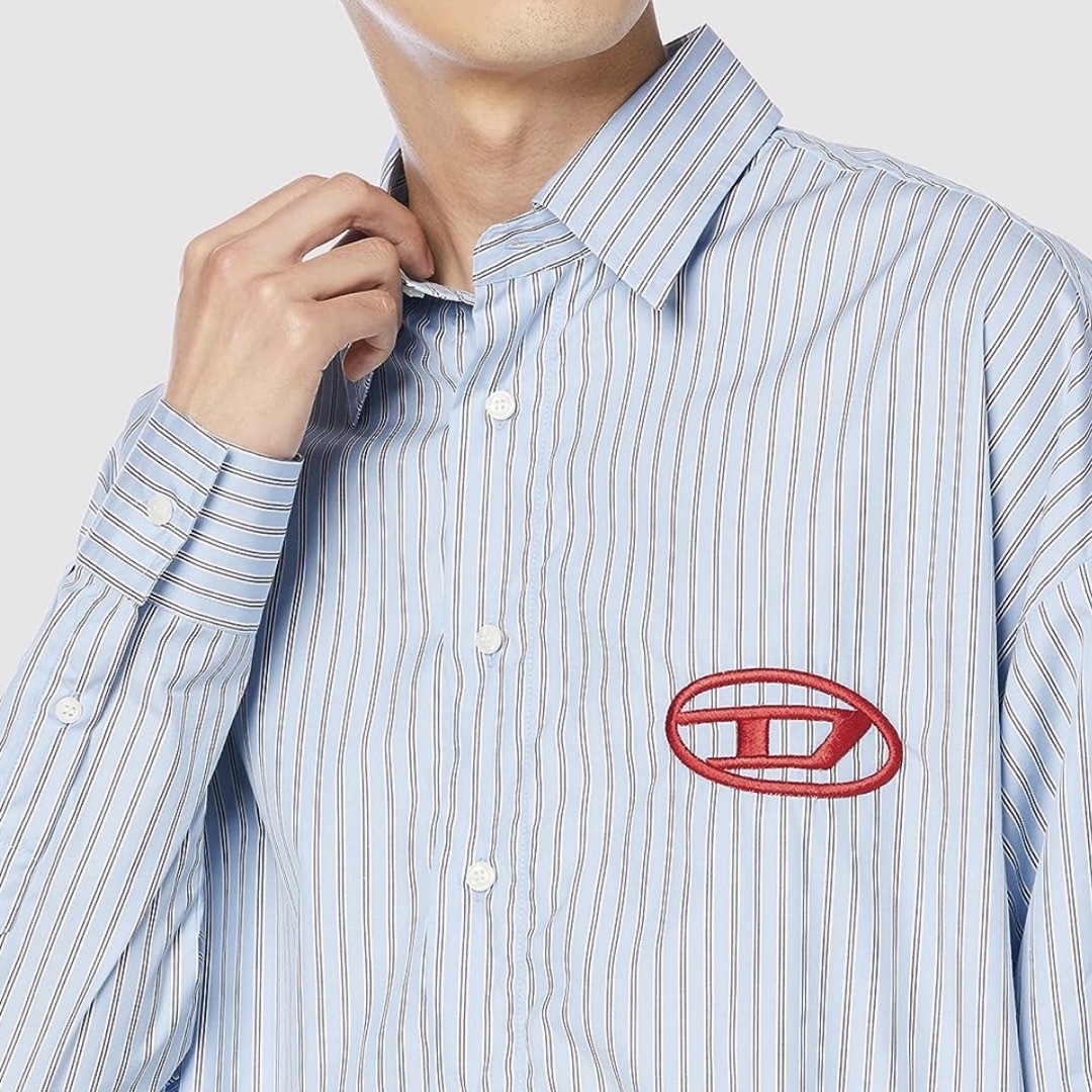 DIESEL(ディーゼル)のカワグチジン着用　DIESEL ストライプシャツ　オーバーサイズ メンズのトップス(シャツ)の商品写真