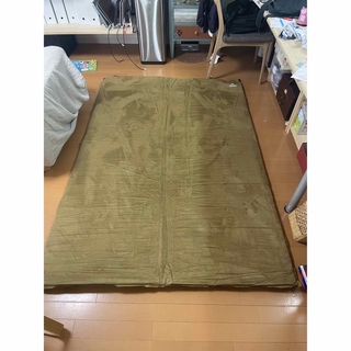 【yuri6319様専用】2個セット　タラスブルバコンフォートインフレーWマット(寝袋/寝具)
