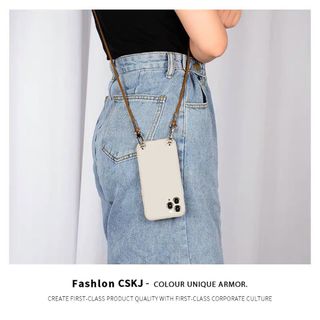 iPhone13proケース　ショルダー　茶紐付き　取り外し可能　ホワイト　白(iPhoneケース)