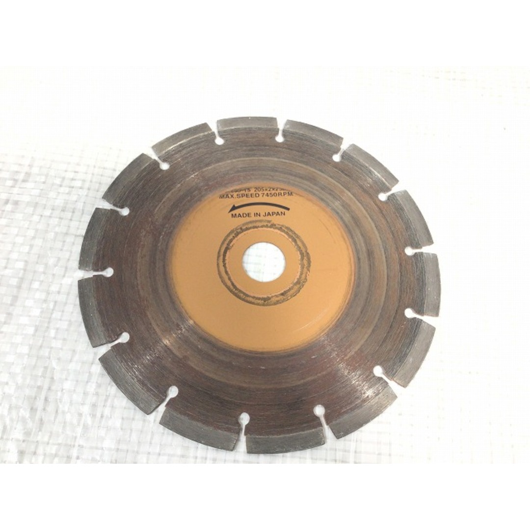 Makita - ☆中古品☆makita マキタ 100V 205㎜ 8型カッタ 4108R Makita - ☆中古品☆makita マキタ 100V 205㎜ 8型カッタ 4108R