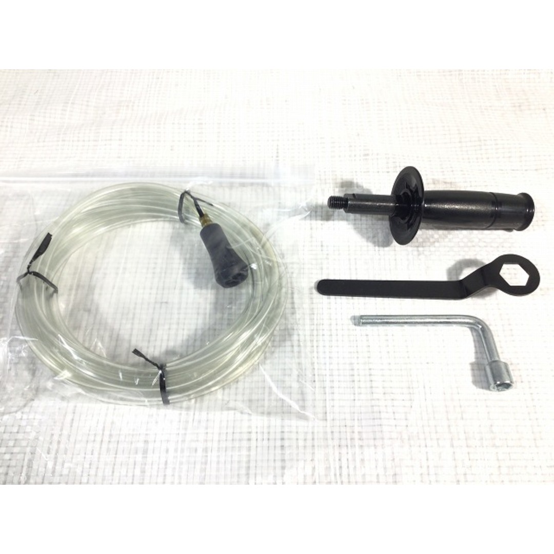 Makita - ☆中古品☆makita マキタ 100V 205㎜ 8型カッタ 4108R Makita - ☆中古品☆makita マキタ 100V 205㎜ 8型カッタ 4108R