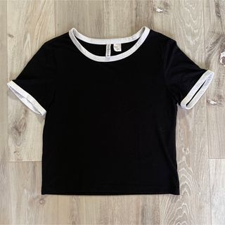 エイチアンドエム(H&M)のブラック　リンガーTシャツ(Tシャツ(半袖/袖なし))