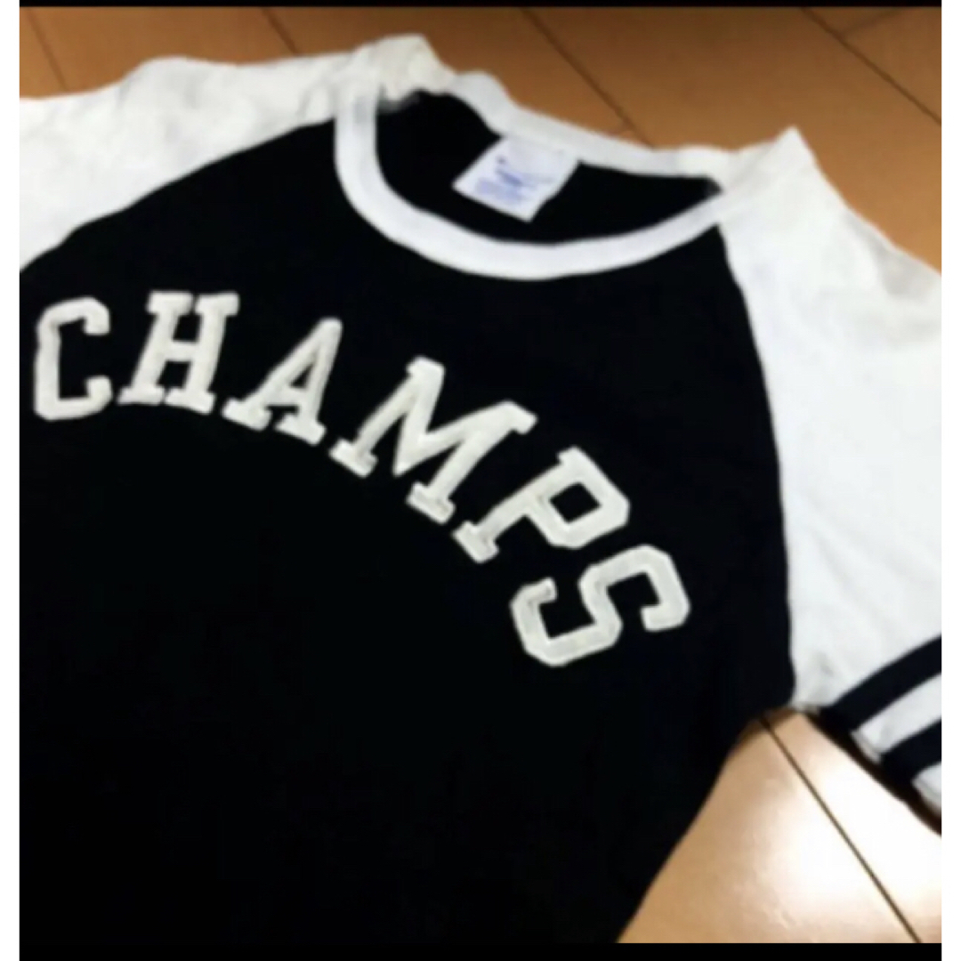 Champion(チャンピオン)のチャンピオンブラック×ホワイトラグランT レディースのトップス(Tシャツ(半袖/袖なし))の商品写真