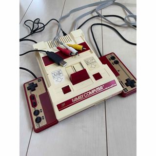 ファミリーコンピュータ(ファミリーコンピュータ)のファミコン本体 AV化改造 付属品有り　USB電源(家庭用ゲーム機本体)