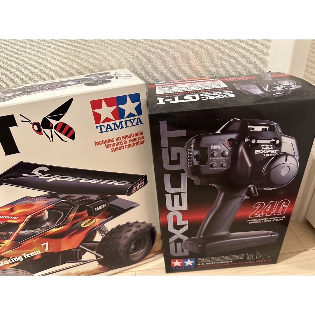 新品未使用Supreme Tamiya Hornet RC Car