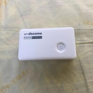 NTT docomo ポケットチャージャー(バッテリー/充電器)