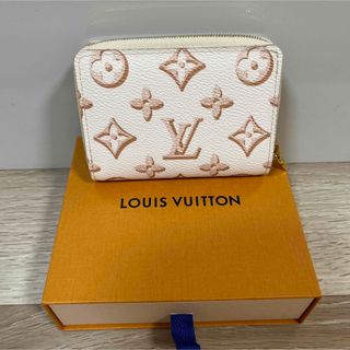 ルイヴィトン(LOUIS VUITTON)の財布　二つ折り　ポルトフォイユルー　ルイヴィトン(財布)