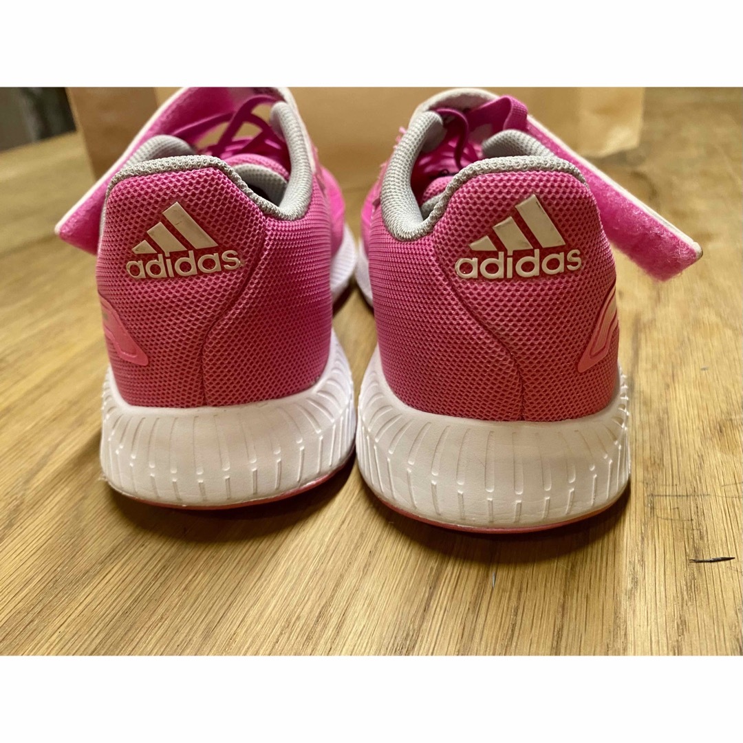 adidas(アディダス)の《adidas》CORE FAITO EL K コア ファイト EL K キッズ/ベビー/マタニティのキッズ靴/シューズ(15cm~)(スニーカー)の商品写真