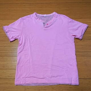 ユニクロ(UNIQLO)のユニクロ ピンク色半袖Tシャツ 150cm(Tシャツ/カットソー)
