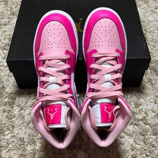 Nike GS Air Jordan 1Mid Medium Soft Pink