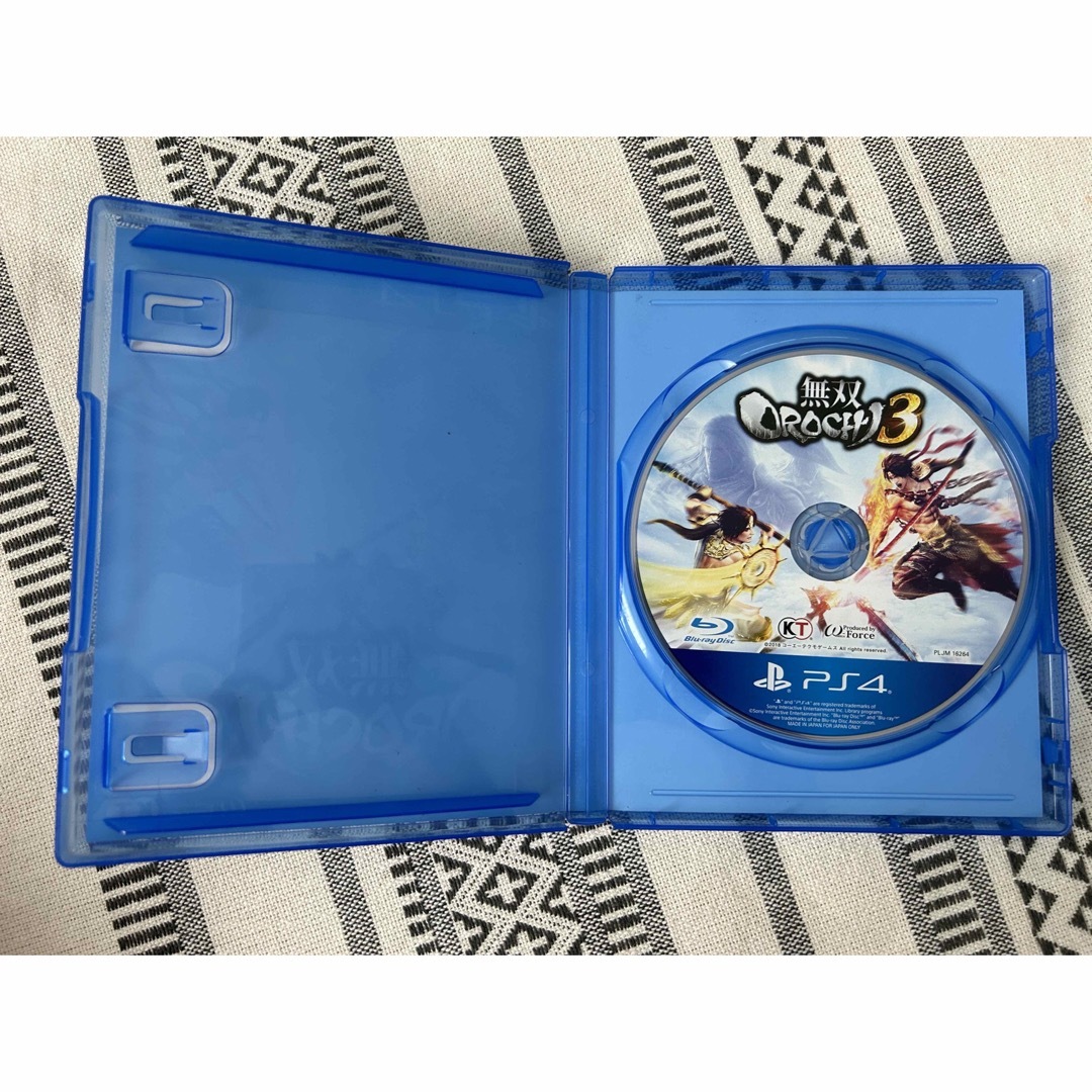 無双OROCHI 3＊PS4＊PlayStation4 エンタメ/ホビーのゲームソフト/ゲーム機本体(家庭用ゲームソフト)の商品写真
