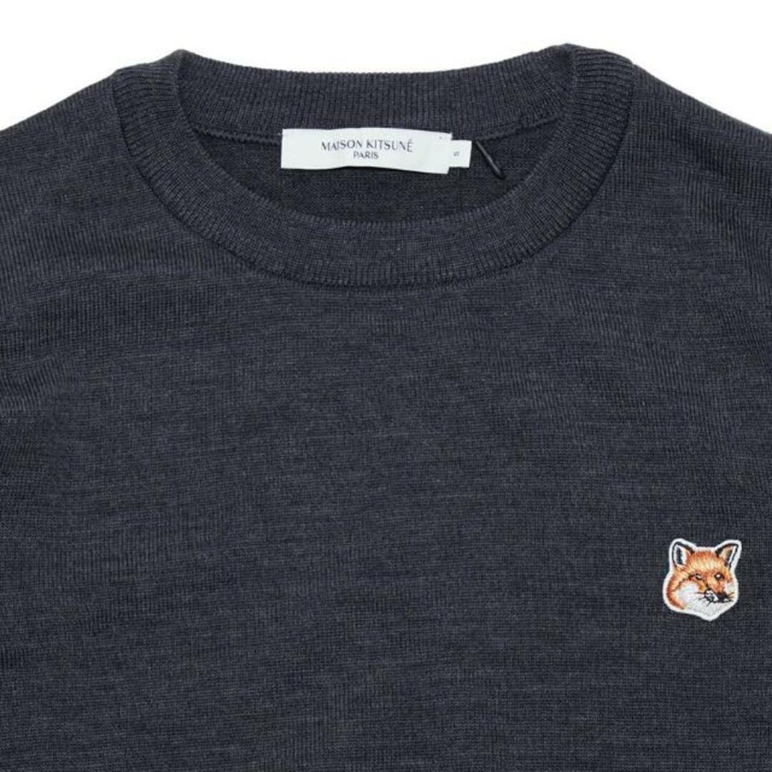 MAISON KITSUNE'(メゾンキツネ)のMAISON KITSUNE(メゾンキツネ) FM00528KT1036 FOX HEAD PATCH REGULAR R-NECK Beige Melange メンズのトップス(ニット/セーター)の商品写真